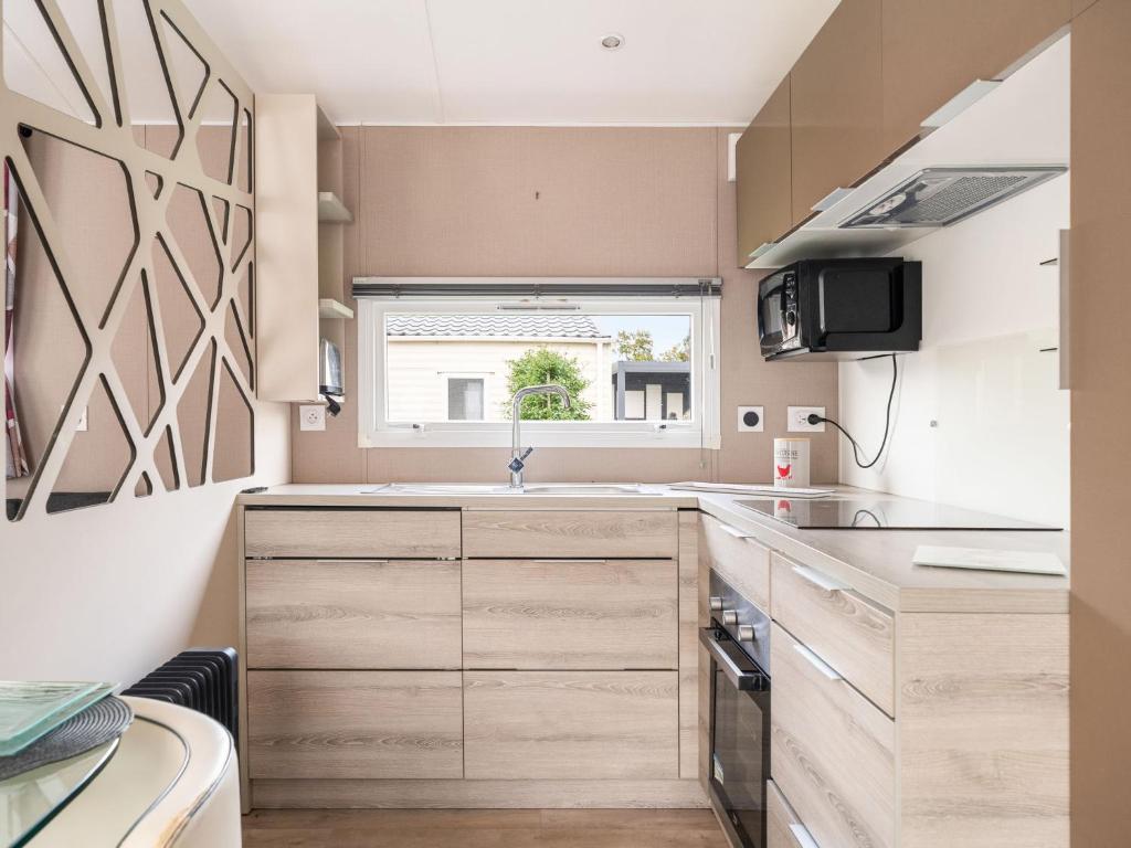 Chalet Le Bois d'Amour-3 by Interhome - 5