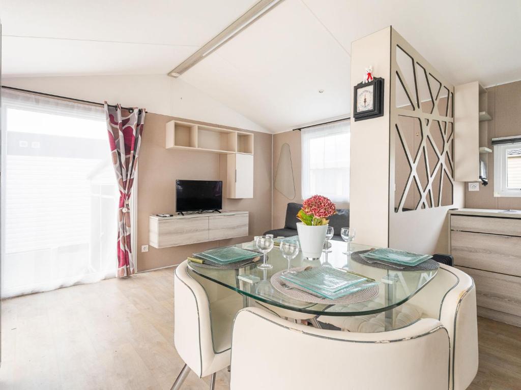 Chalet Le Bois d'Amour-3 by Interhome - 4