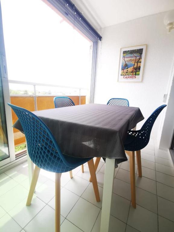Studio Ciel d'Azur - Fréjus Plage - Tout à pied - Clim - WIFI - Parking - Etage élevé - Vue mer - 5