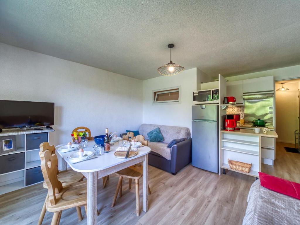 Studio Vostok Zodiaque-45 by Interhome - 3