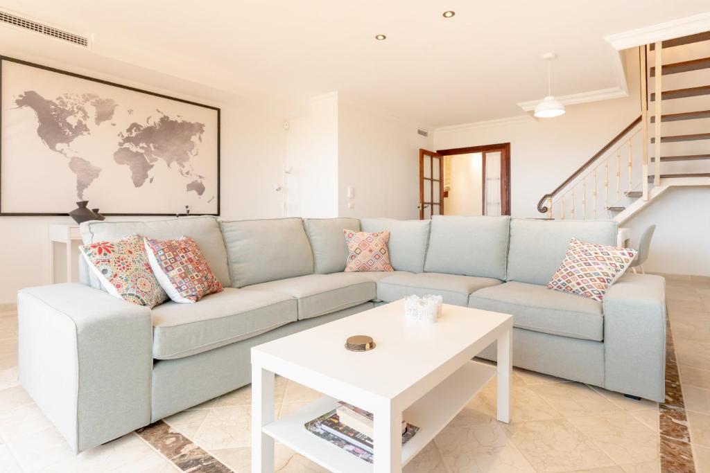 Dona Maria - Front Line Golf Duplex Seaviews - 3