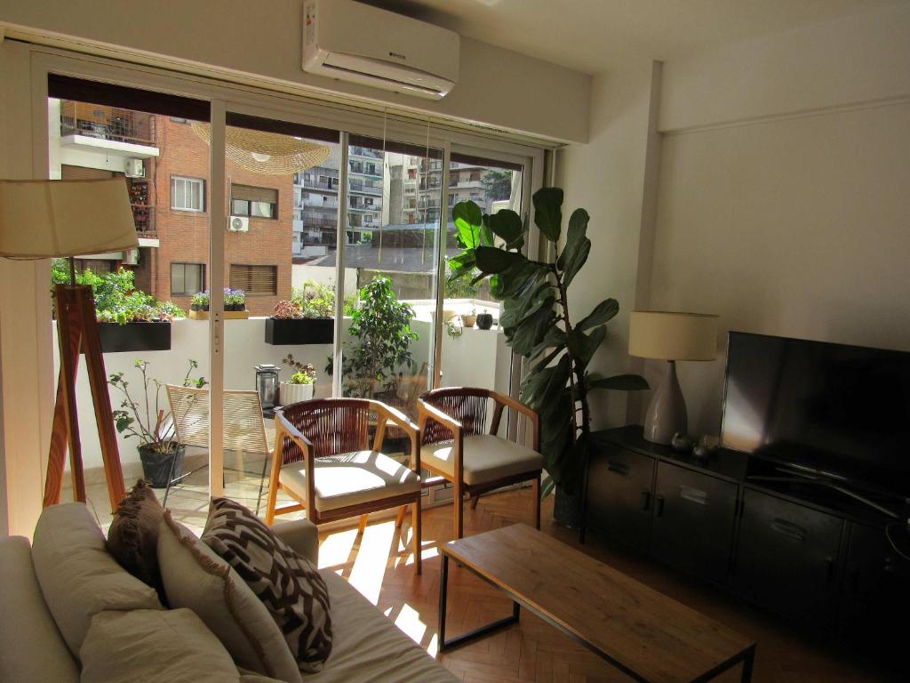 Av Santa Fe 3818 by deppto - 3