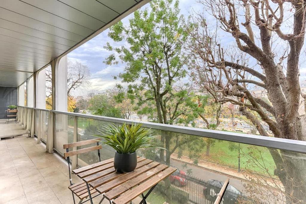 Studio luxe Av Foch vue sur l Etoile - 3