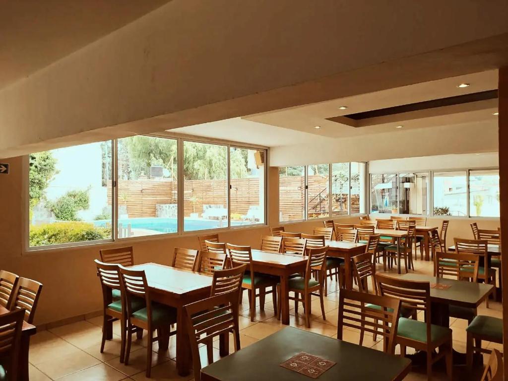 Gran Lourdes Hotel - 2