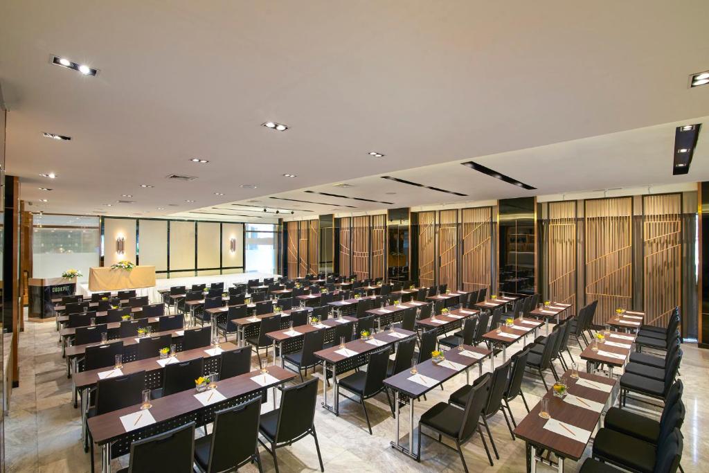 غرفة الاجتماعات/الاحتفالات