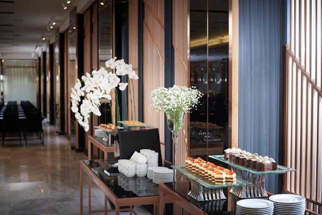 غرفة الاجتماعات/الاحتفالات