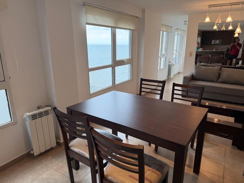 Beautiful apartment close to everything - 1