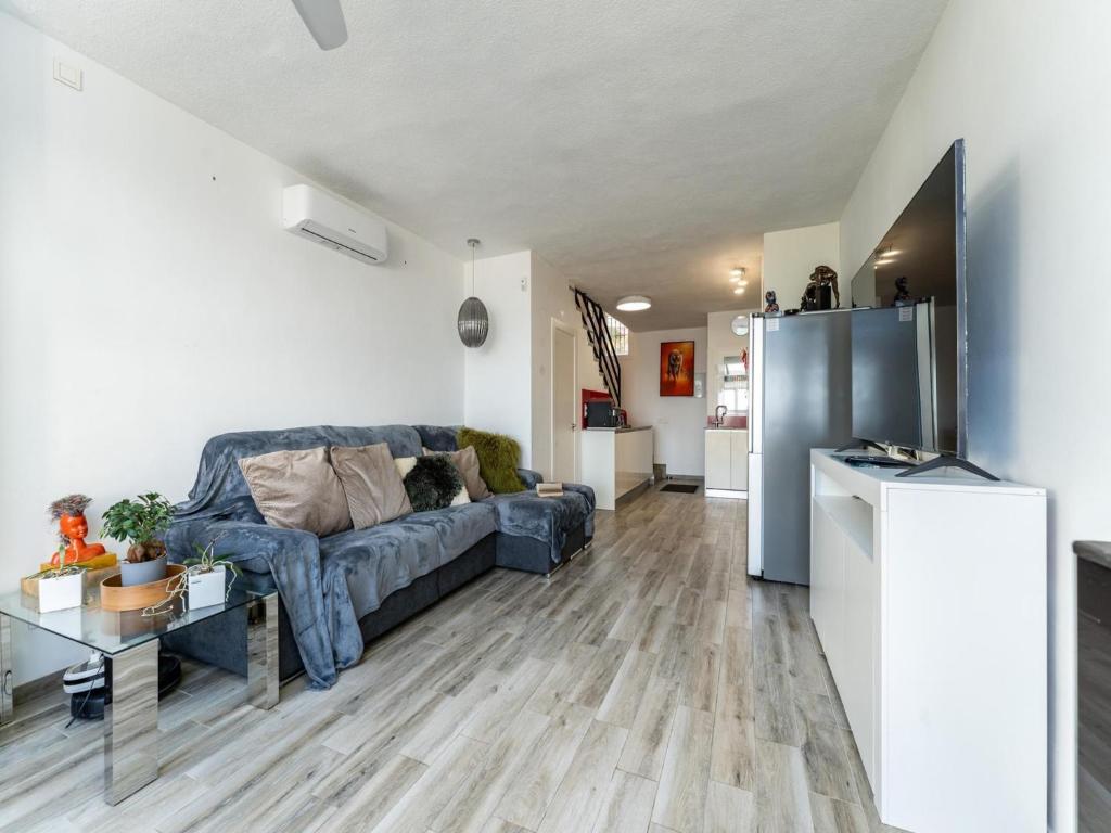 Modern holiday home by beach in Calahonda - 1