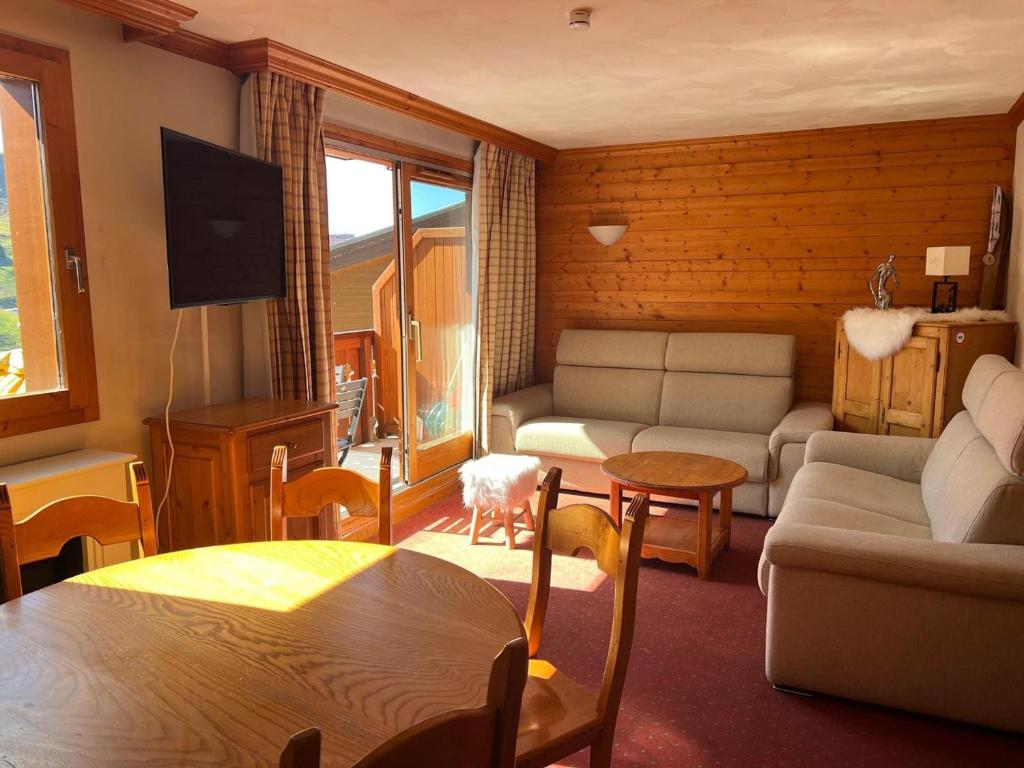 Appartement confortable 3 pièces, piscine et parking, proche pistes à Plagne Villages - 1
