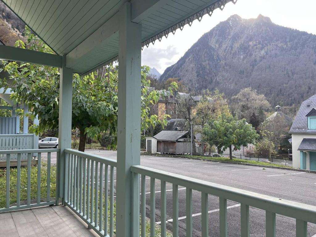 Chalet familial pour 10 pers. avec parking à Cauterets - FR-1-812-150 - 1