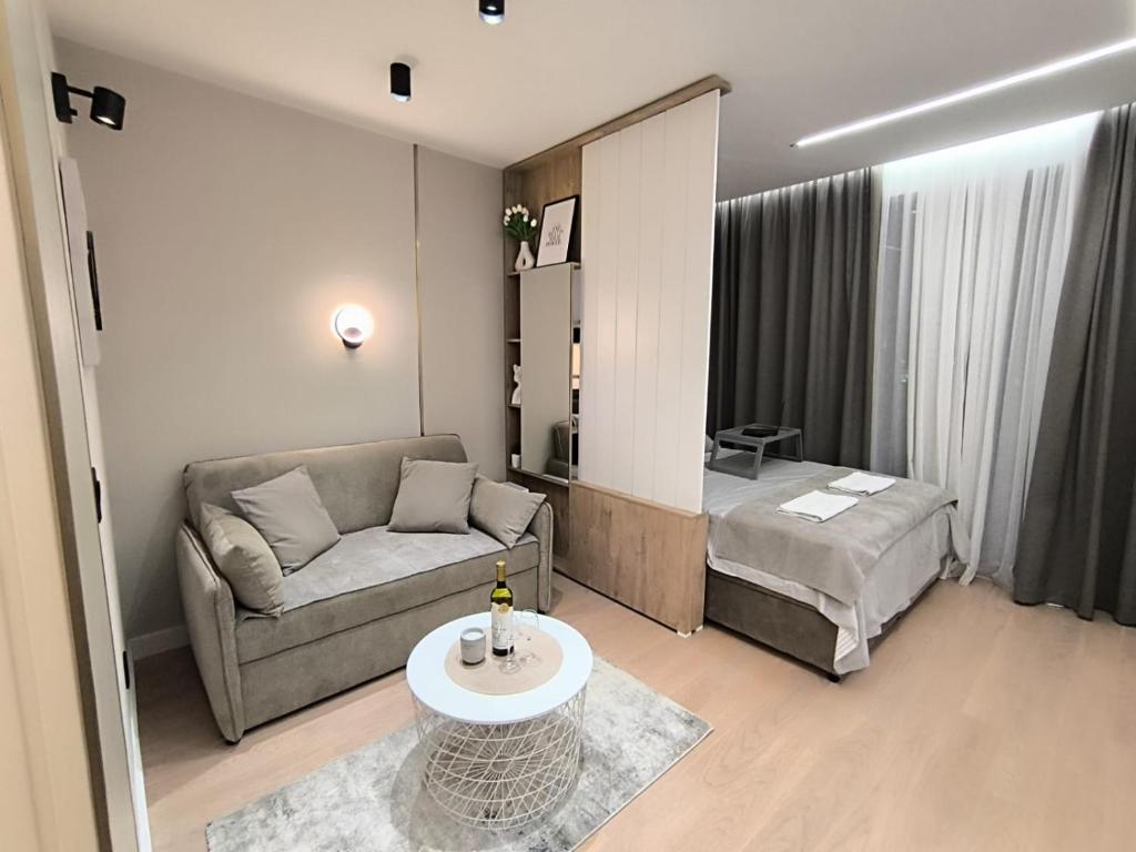 Gallery-mall Studio Belgrade Waterfont - 4