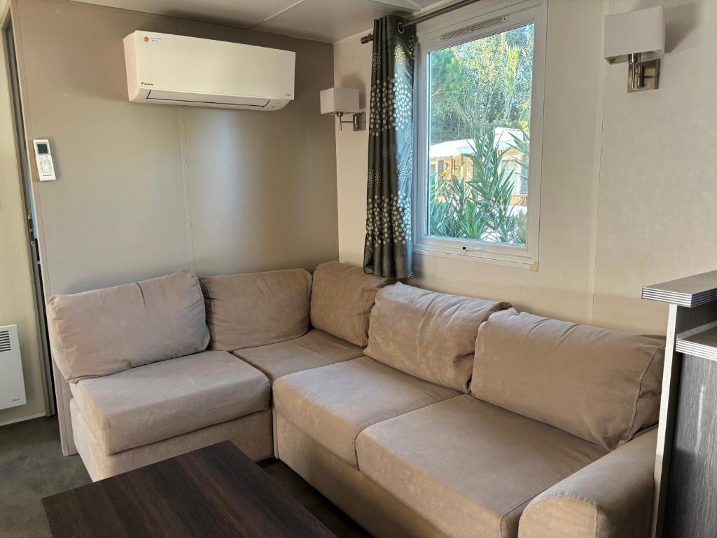 Mobil home 6 personnes - 4