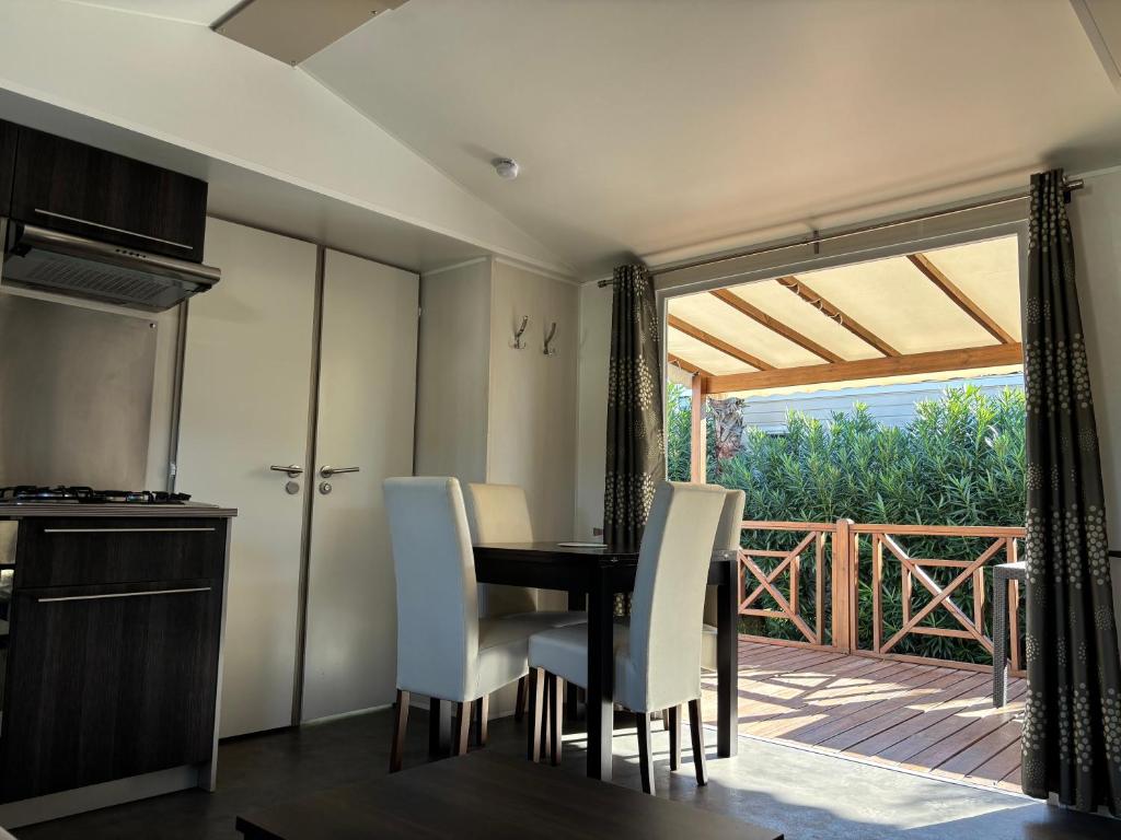 Mobil home 6 personnes - 5