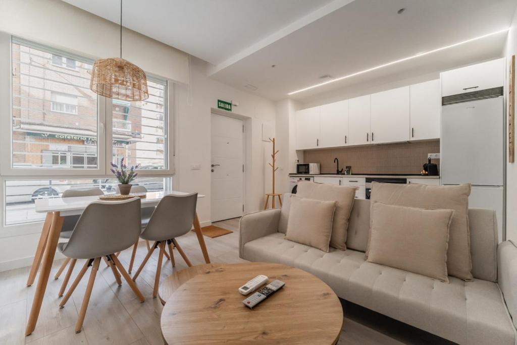 Comfortable charming - 2 Bdrs 2 Baths -Ventas - 1