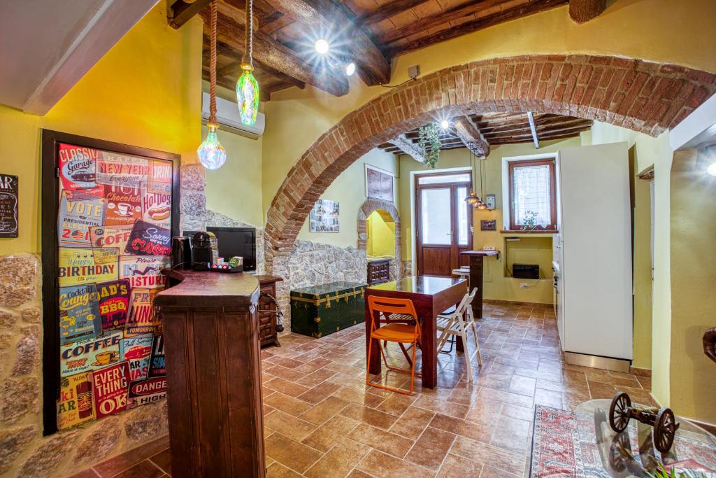 Acquedotto Medievale di Perugia Comfy Apartment - 4
