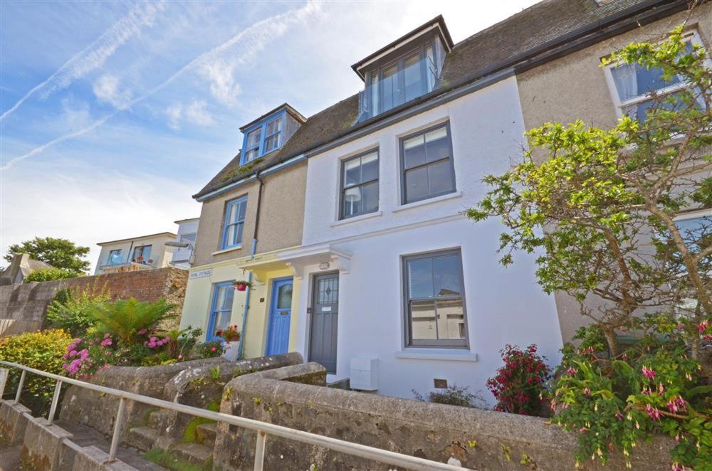 3 Bed in St Ives photo 4