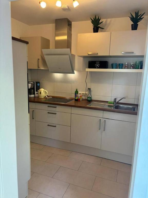 schöne Einliegerwohnung mit Stellplatz - 5