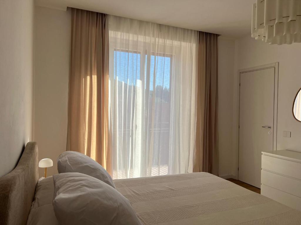 White Noise Como - Private Room - 3