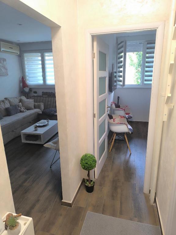 Nina Urban Apartment-Novi Beograd - 2