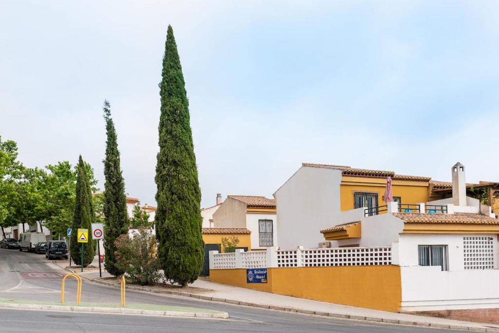 Granada capital next to Albaicín, free parking - 2