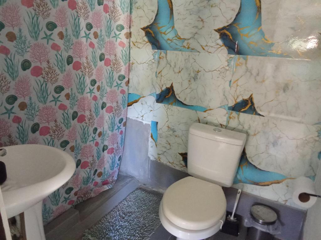 Golden Peninsula - 3