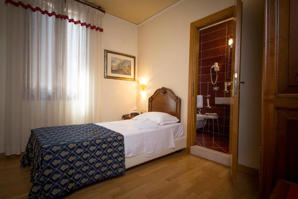 Hotel Spessotto photo