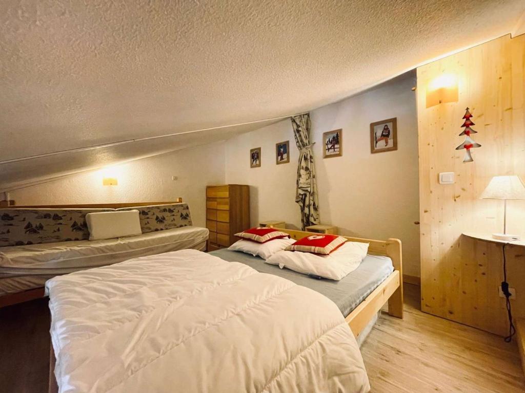 Appartement cosy aux Menuires, style montagnard, parking - FR-1-852-9 - 4