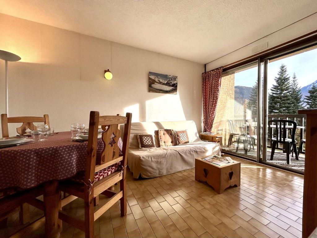 Studio spacieux avec balcon et parking - Briançon 4 pers - FR-1-330C-157 - 2