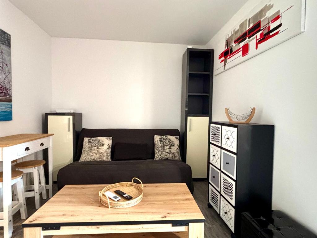 Appartement climatisé avec parking et wifi à 150m de la plage - FR-1-748-35 - 1