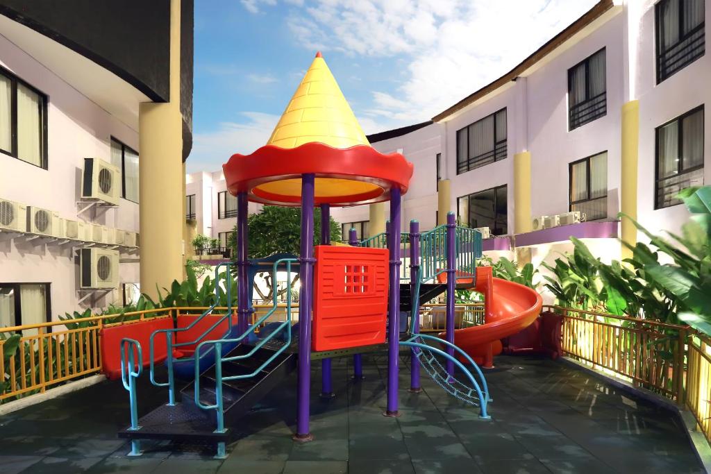 쿠타 센트럴파크 호텔 (Kuta Central Park Hotel)