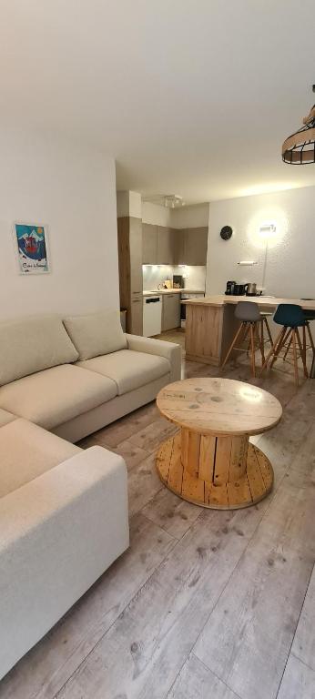 Appartement proche remontées refait à neuf - 5