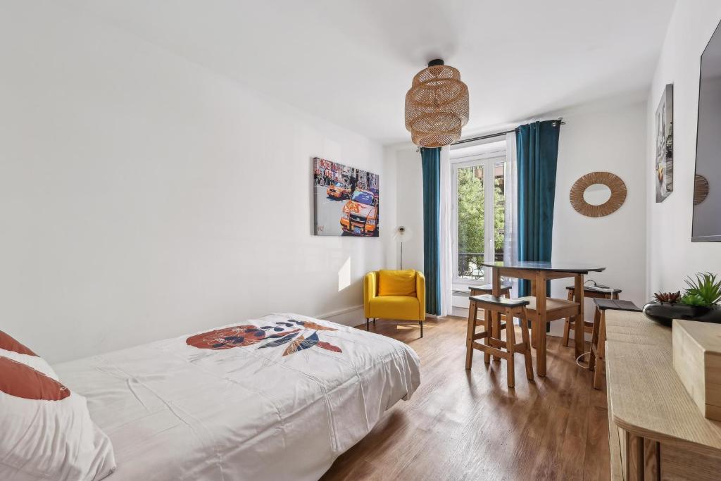 Paris Elegant 1BR, AC, Metro 2min, Montparnasse Tower - 5