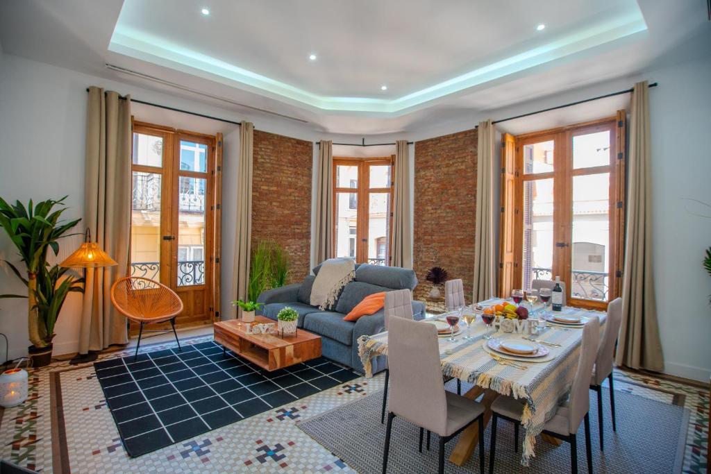 Bright Premium Apt Constitution Square by TuriVida - 1