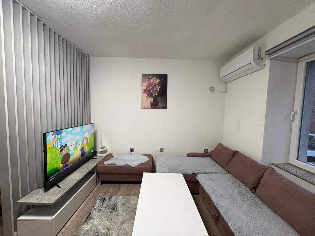 Azra Apartment - 5