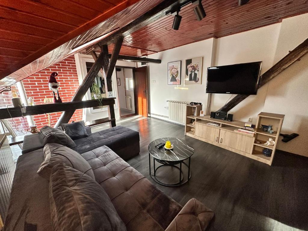 Sky Rooftop 100 sqm Big Apartment - 2