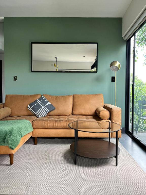 2Bed 2Bath Penthouse with Private Rooftop and balcony - 3