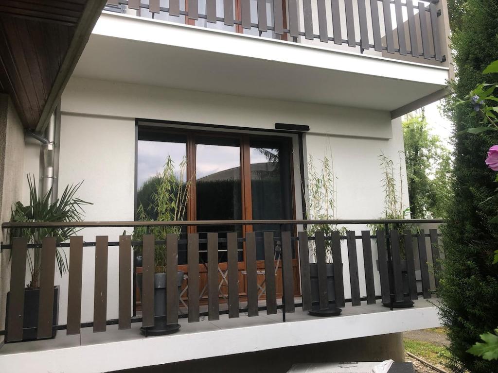 Charmant T1 Annecy velos parking prive - 3