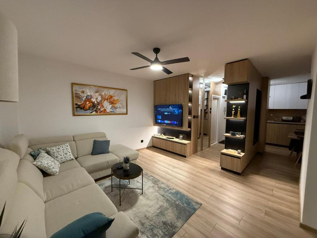 Central Spot BL - 1