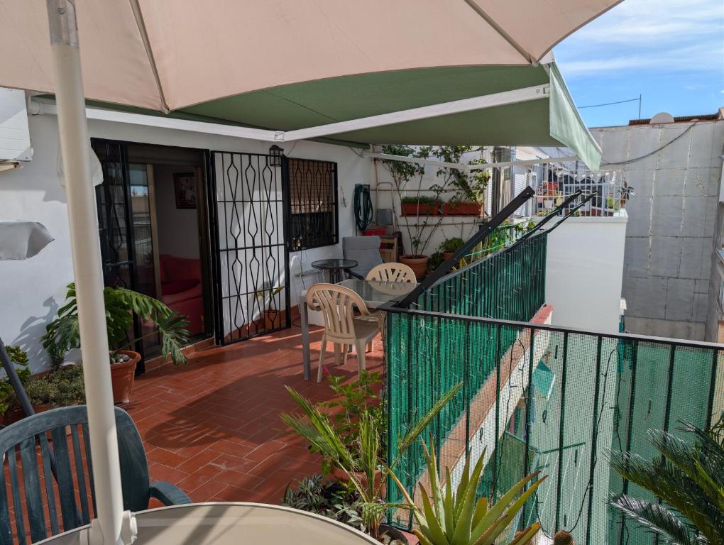 Apartment near Fira Barcelona, Camp Nou, and the center of Barcelona - 4
