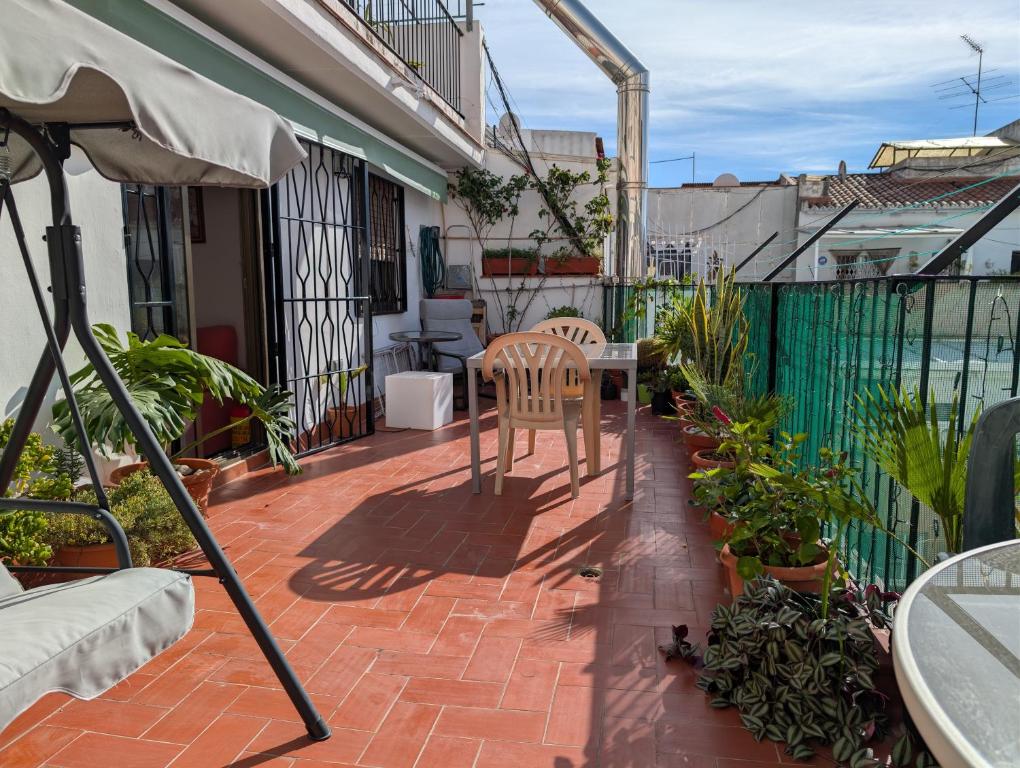 Apartment near Fira Barcelona, Camp Nou, and the center of Barcelona - 5