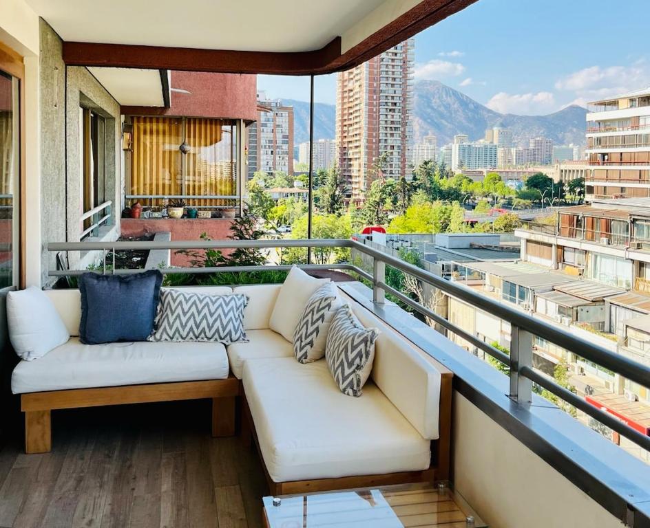 Apartment with a view of the Andes Mountains - 1