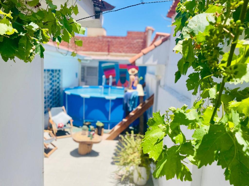 Casa céntrica con patio, piscina privada y 6 habitaciones - 4