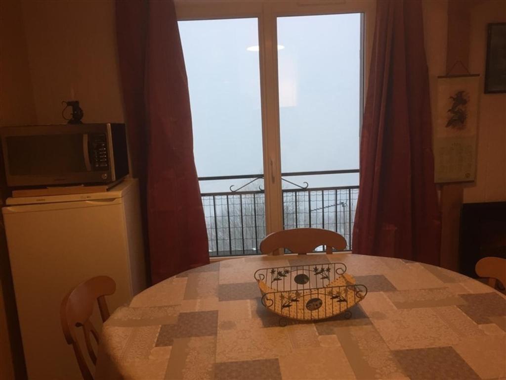 Appartement F3 au 2ème étage, wifi, animaux acceptés, 4 couchages - FR-1-415-164 - 2