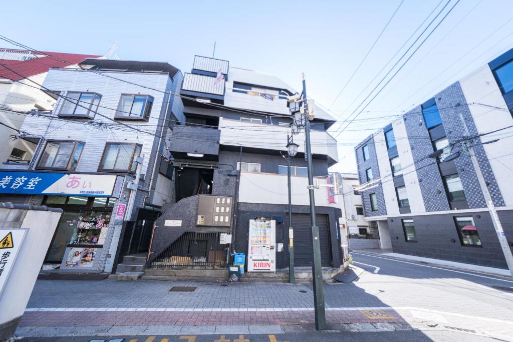 Comfy Stay Tokiwadai 2minute walk from Tokiwadai Station Ikebukuro 9min Shinjuku 14min Shibuya 18min