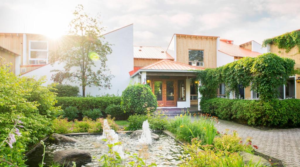 Hotel Cheribourg photo