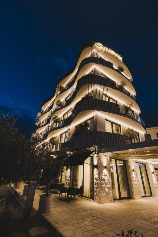 Luminoso Boutique Hotel - 2