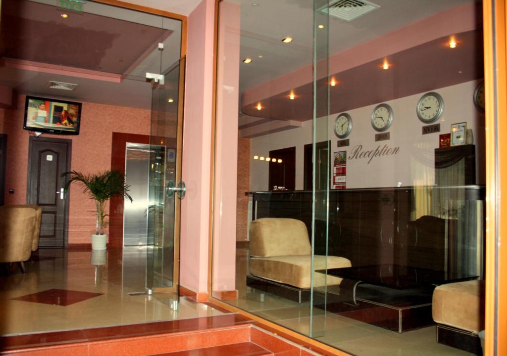 Hotel Elegant photo