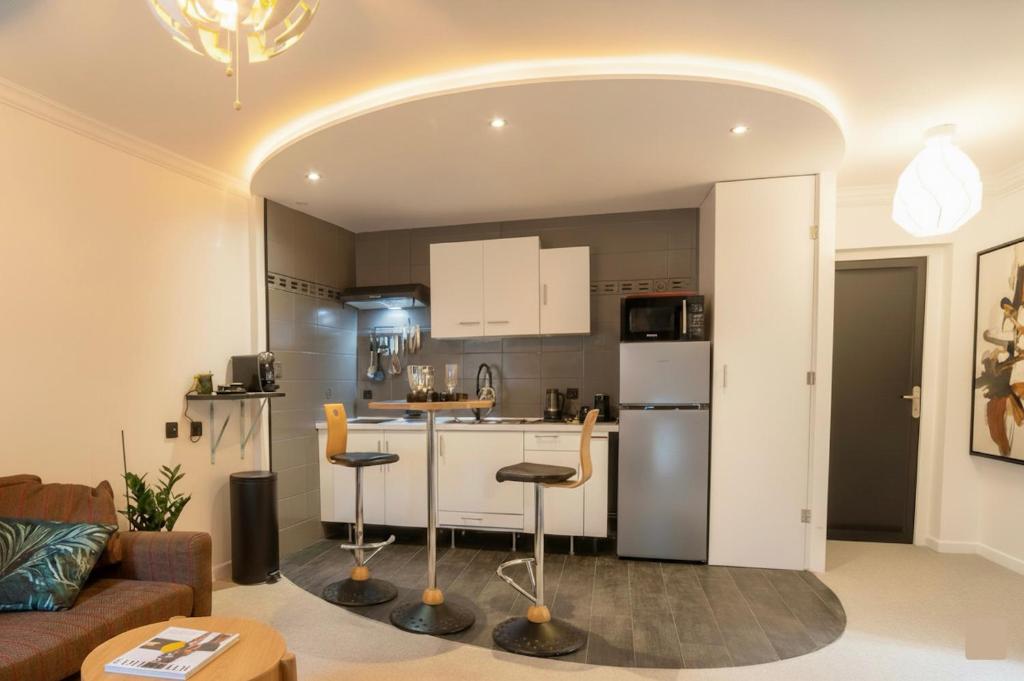 Appart'Hotel Premium Le Roitelet - Parking Privé & Entrée Autonome - 3