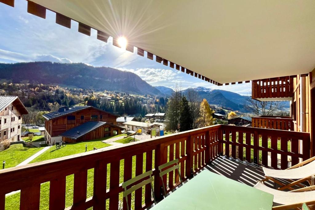 Bright apartment with balcony and stunning views - 2