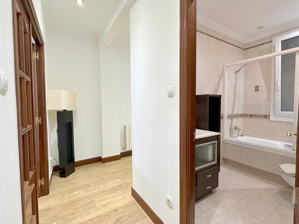 Santutxu Apartamento Elegante con wifi y Parking - 2